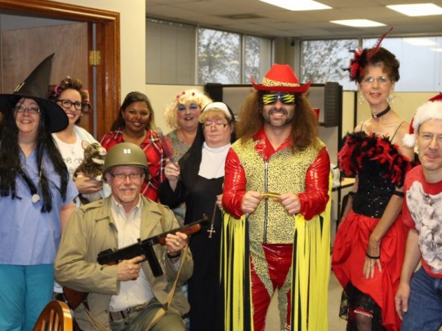 Halloween-2016-Group-Shot-768x512