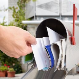 Hand in mailbox